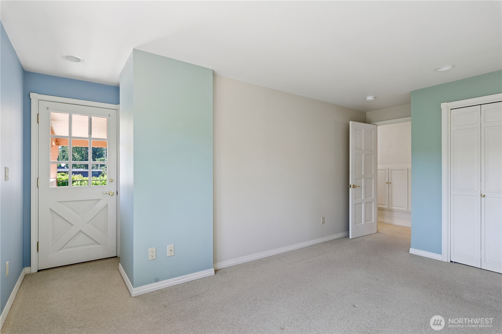 18306 Ridgefield Road Northwest Shoreline, WA 98177 - Photo 27 of 40 Gallery Image 27