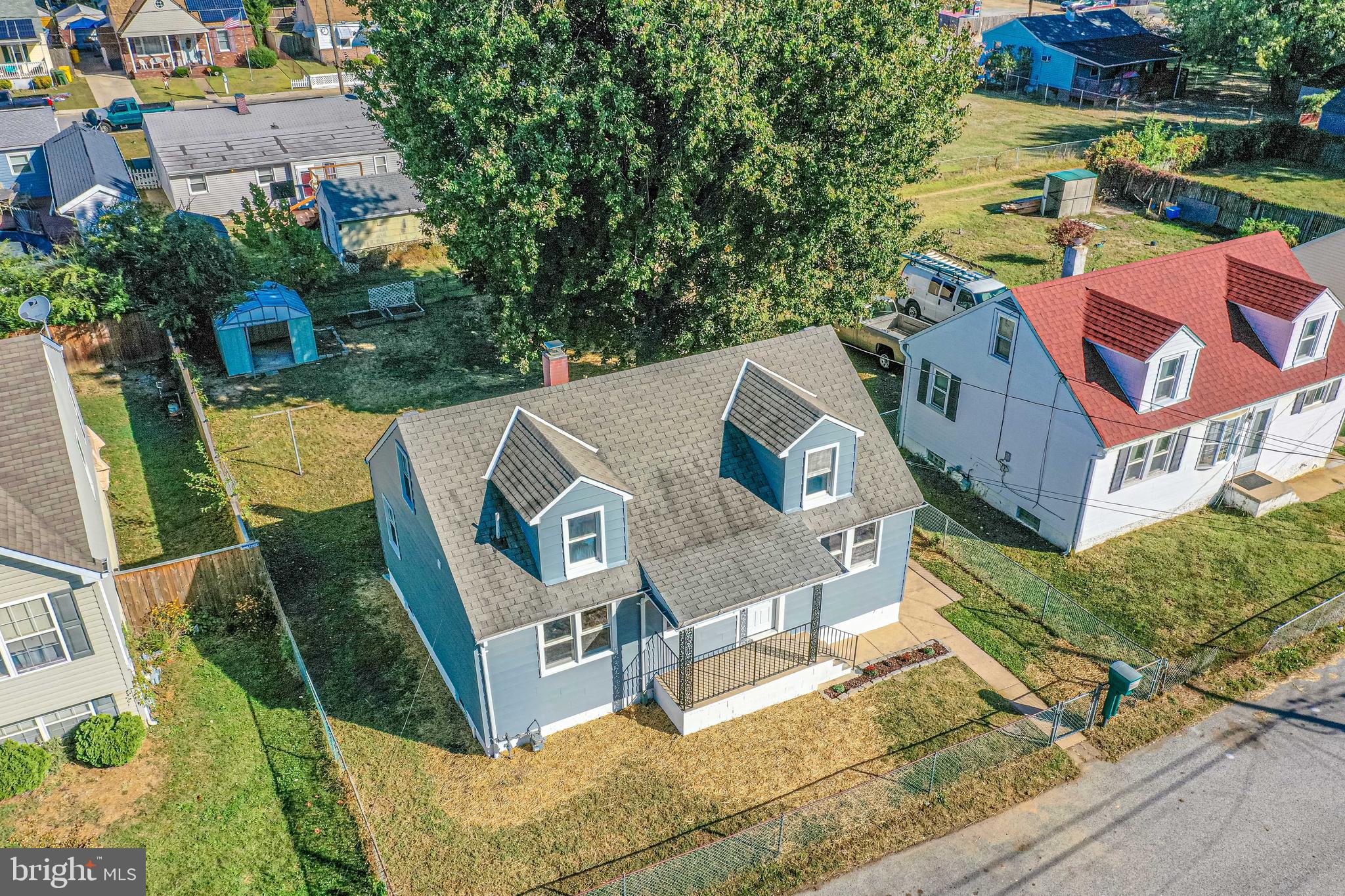 412 Cresswell Road Baltimore, MD 21225 - Photo 3 of 34 Gallery Image 3
