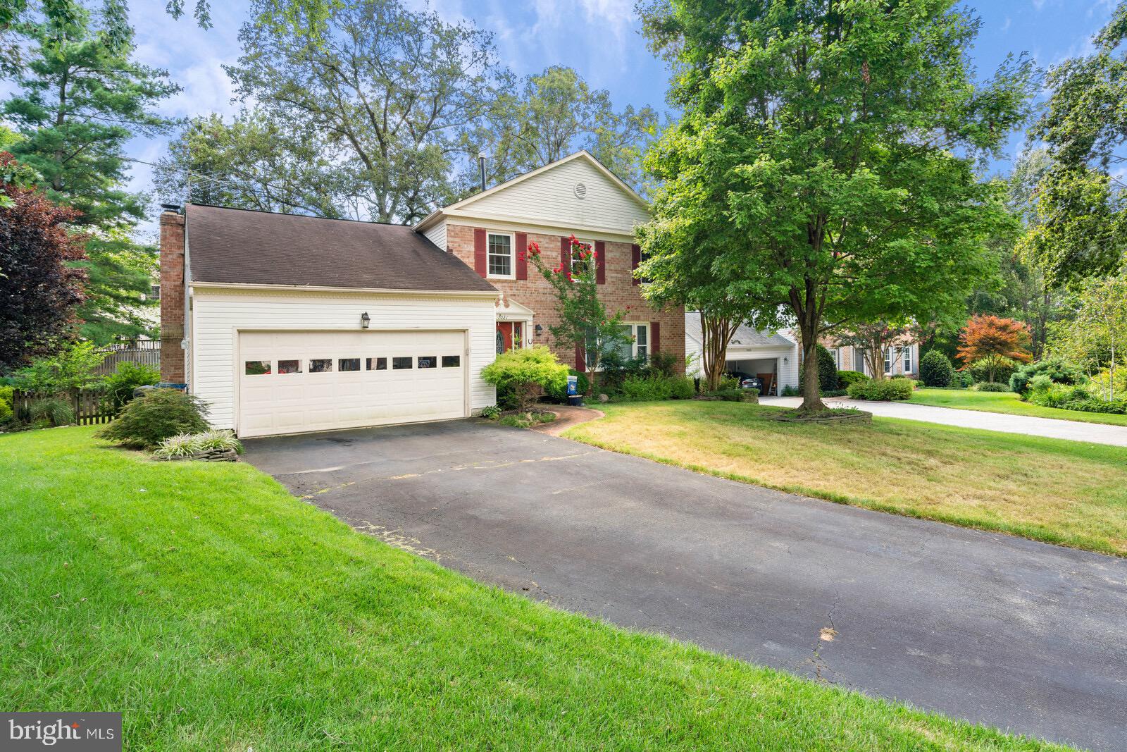 7021 Maple Tree Lane Springfield, VA 22152 - Photo 1 of 44 WELCOME HOME