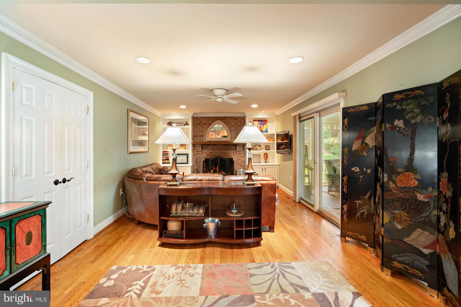 7021 Maple Tree Lane Springfield, VA 22152 - Photo 17 of 44 ADJACENT FAMILY ROOM