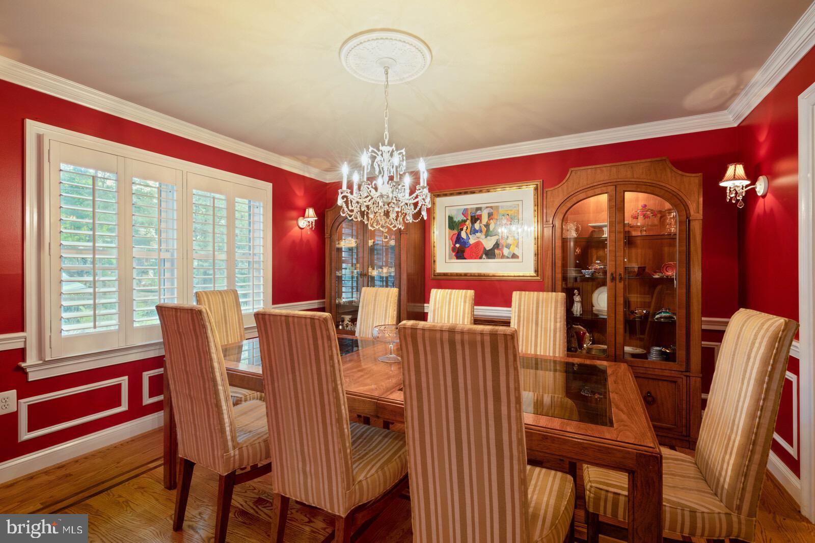 7021 Maple Tree Lane Springfield, VA 22152 - Photo 10 of 44 FORMAL DINING ROOM
