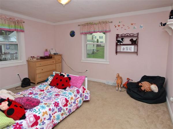 42 Felch Road Natick, MA 01760 - Photo 11 of 21 a bedroom with a bed and a window