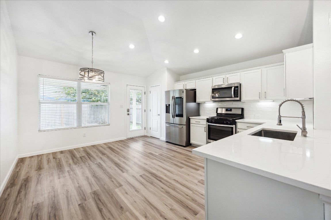 3303 Wickham Lane Austin, TX 78725 - Photo 6 of 16