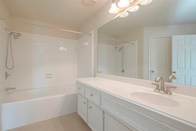 $2,200 | 1119 Palmer Street, Houston, TX 77003