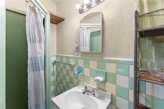 $219,900 | 2247 Cypress Avenue, Morrow, GA 30260