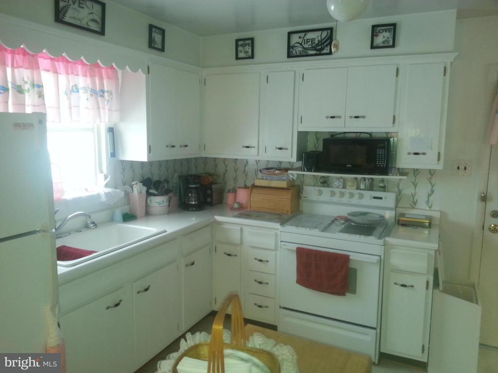 111 Brown Road Nottingham, PA 19362 - Photo 4 of 7
