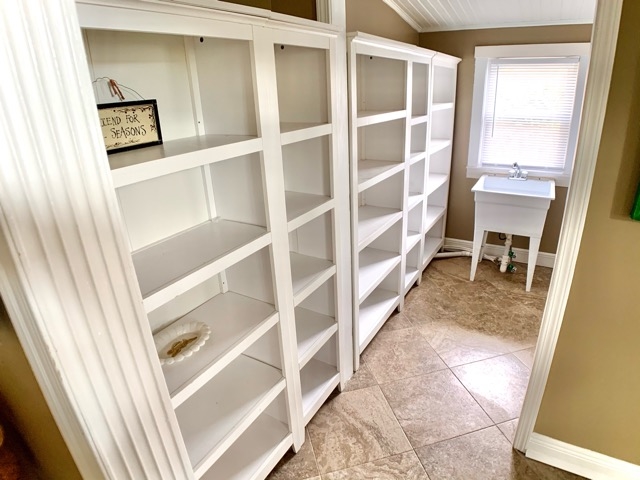 207 West Rose Avenue Foley, AL 36535 - Photo 12 of 34 Pantry
