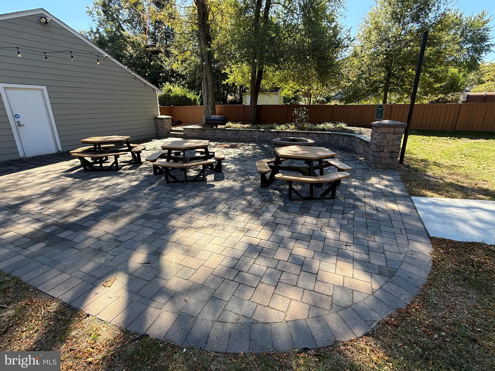 804 Cypress Beach Road Severna Park, MD 21146 - Photo 15 of 19 Picnic area