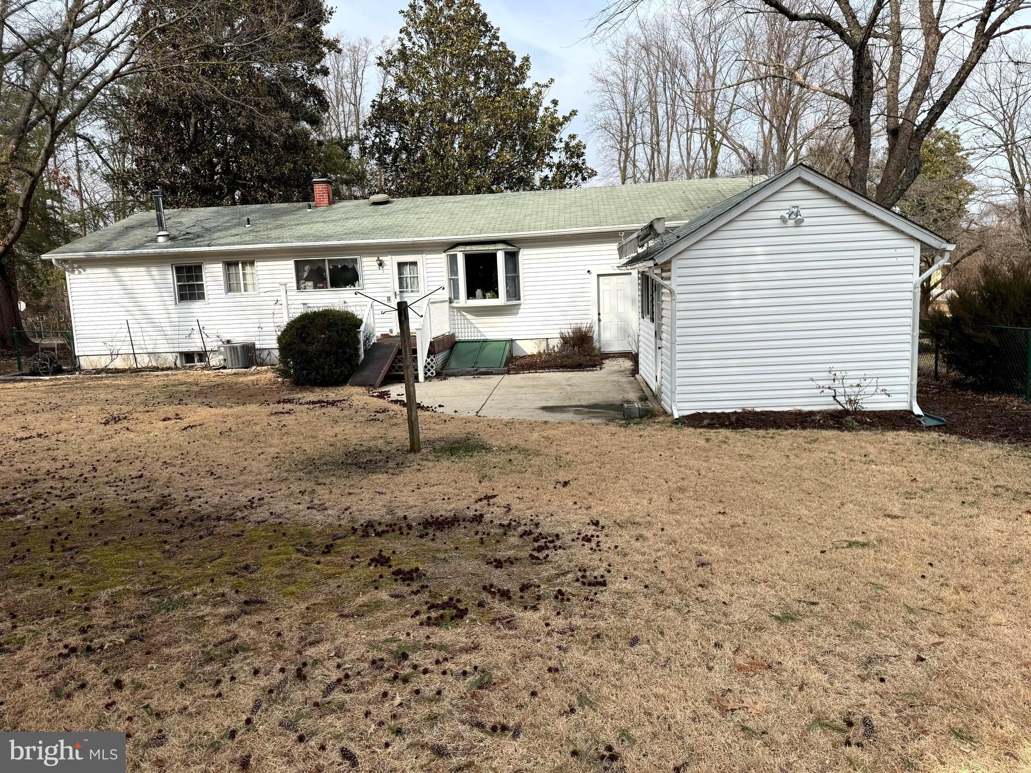804 Cypress Beach Road Severna Park, MD 21146 - Photo 4 of 19 Exterior view