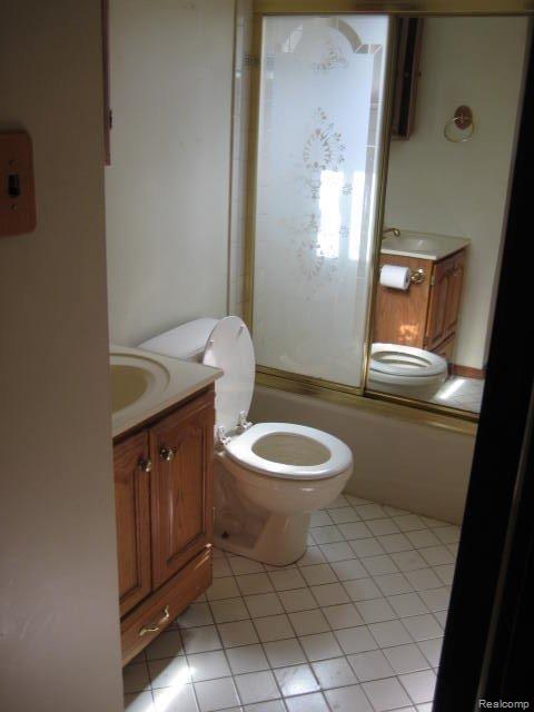 19136 Savage Road Belleville, MI 48111 - Photo 10 of 13 IMG_1564.JPG