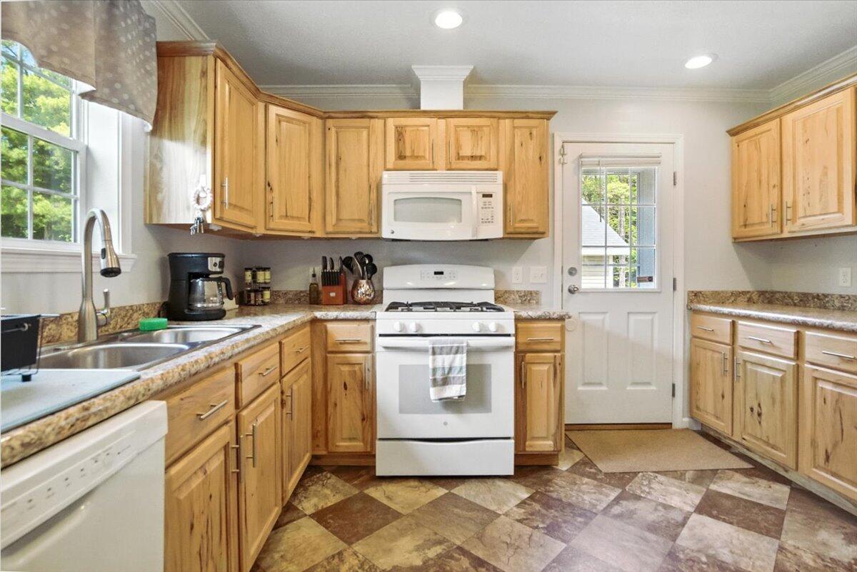 113 Pratt Road Bowdoinham, ME 04008 - Photo 14 of 45 23-113 Pratt Rd_Bowdoinham_ME-25