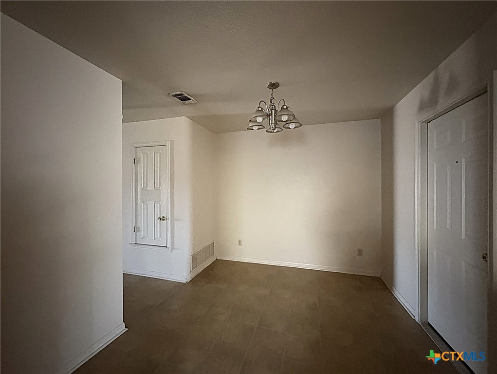 2703 Vernice Loop, Unit A Killeen, TX 76549 - Photo 9 of 20