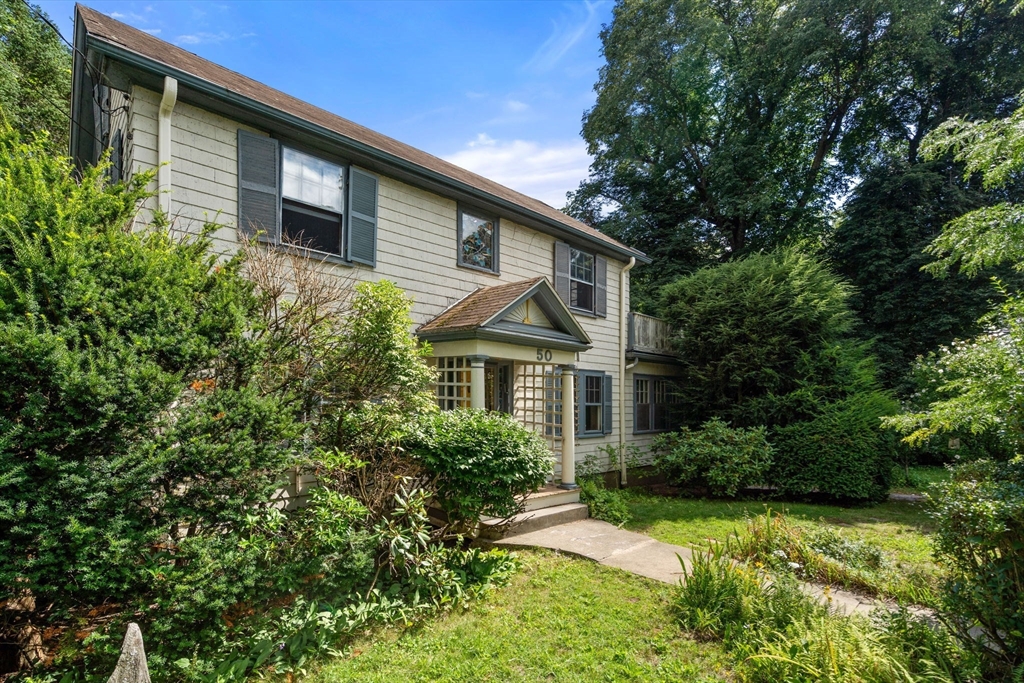50 Brewster Road Newton, MA 02461 - Photo 4 of 36 Gallery Image 4