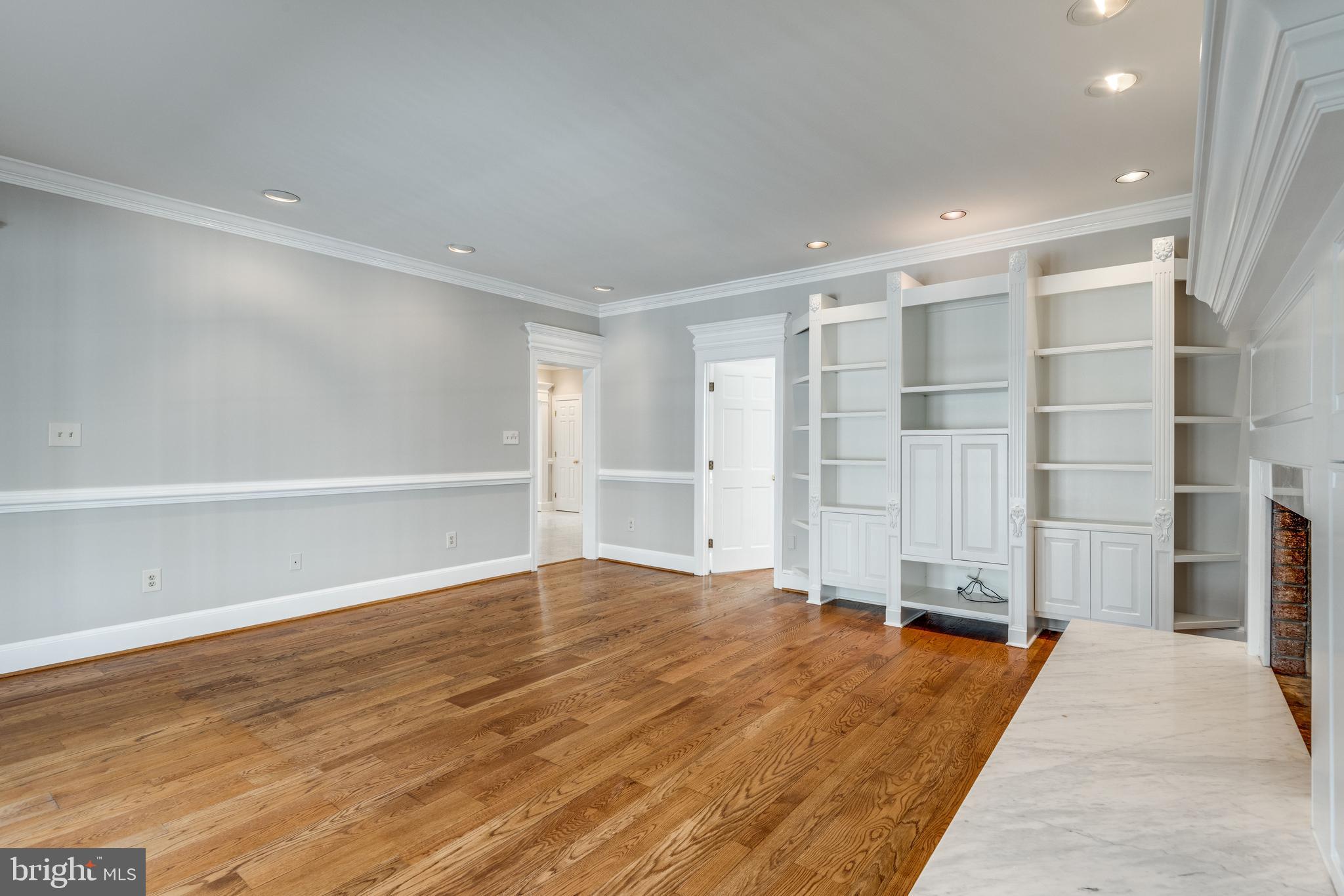728 Springvale Road Great Falls, VA 22066 - Photo 14 of 37 Family Room