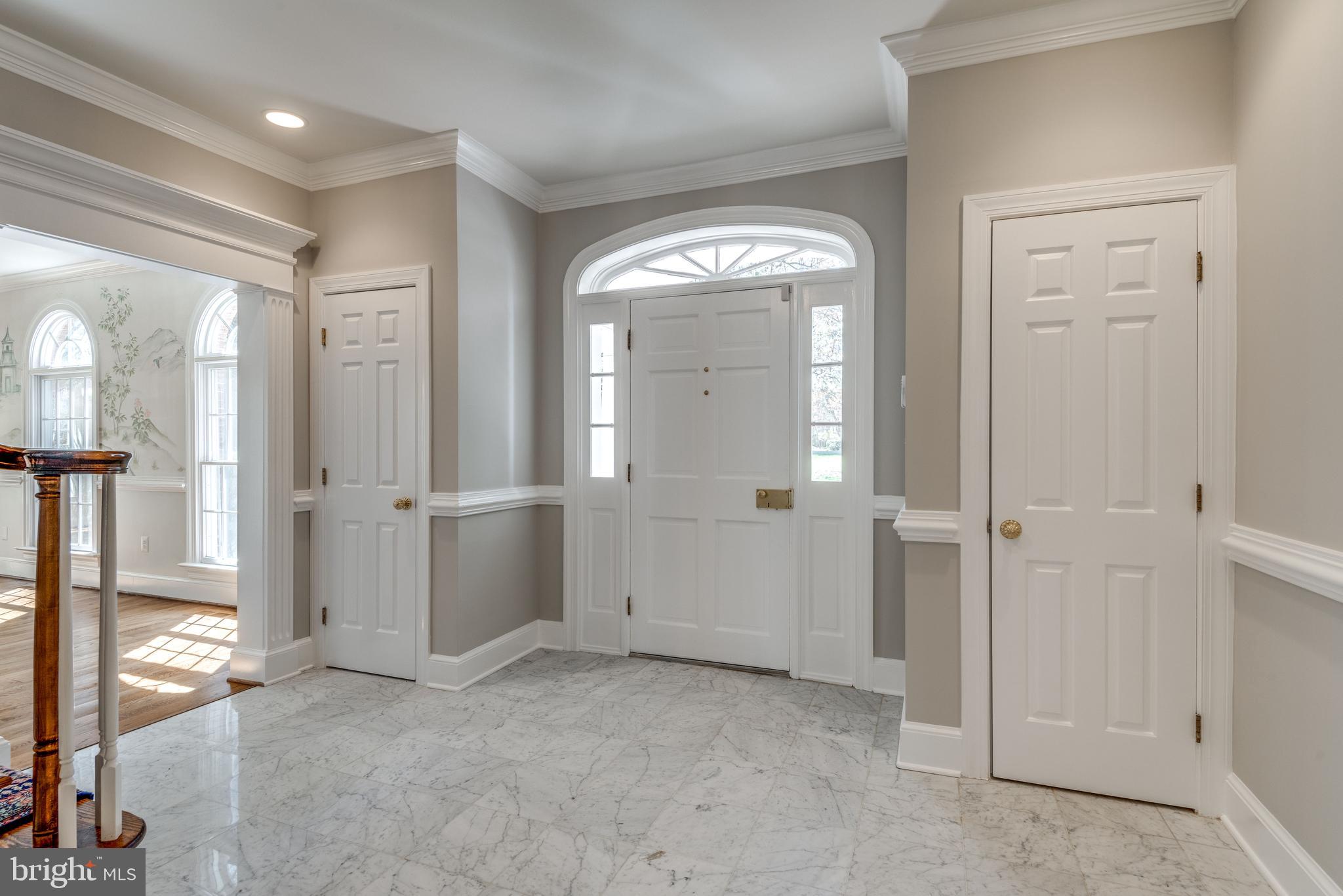 728 Springvale Road Great Falls, VA 22066 - Photo 3 of 37 Foyer