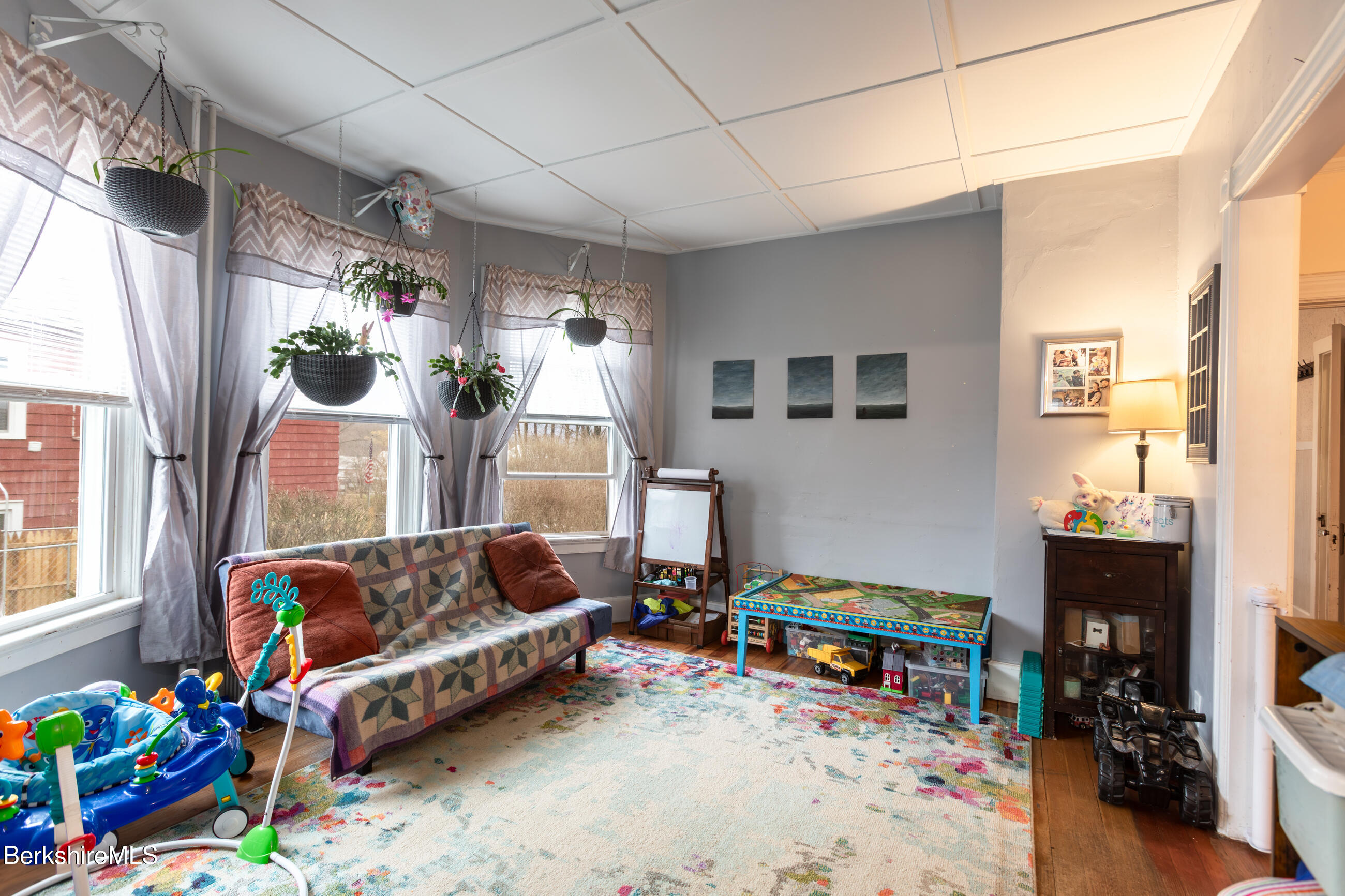 40 Frederick Street North Adams, MA 01247 - Photo 9 of 39 image-3