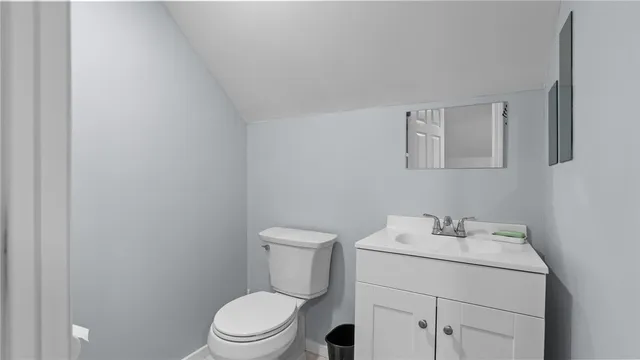 $735,000 | 3 Chestnut Street, Bristol, RI 02809