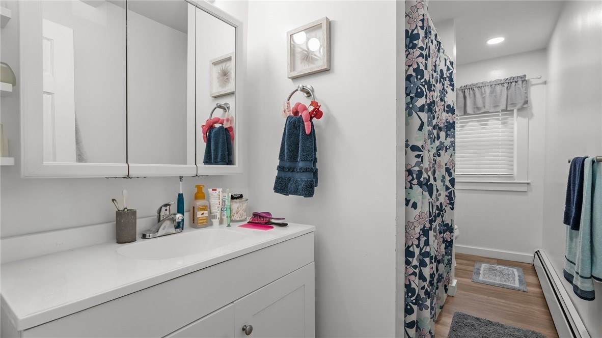 3 Chestnut Street Bristol, RI 02809 - Photo 31 of 42