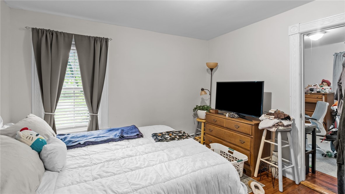 3 Chestnut Street Bristol, RI 02809 - Photo 35 of 42