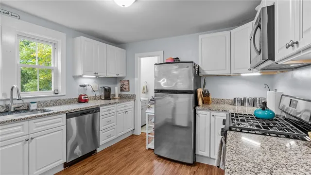 $735,000 | 3 Chestnut Street, Bristol, RI 02809