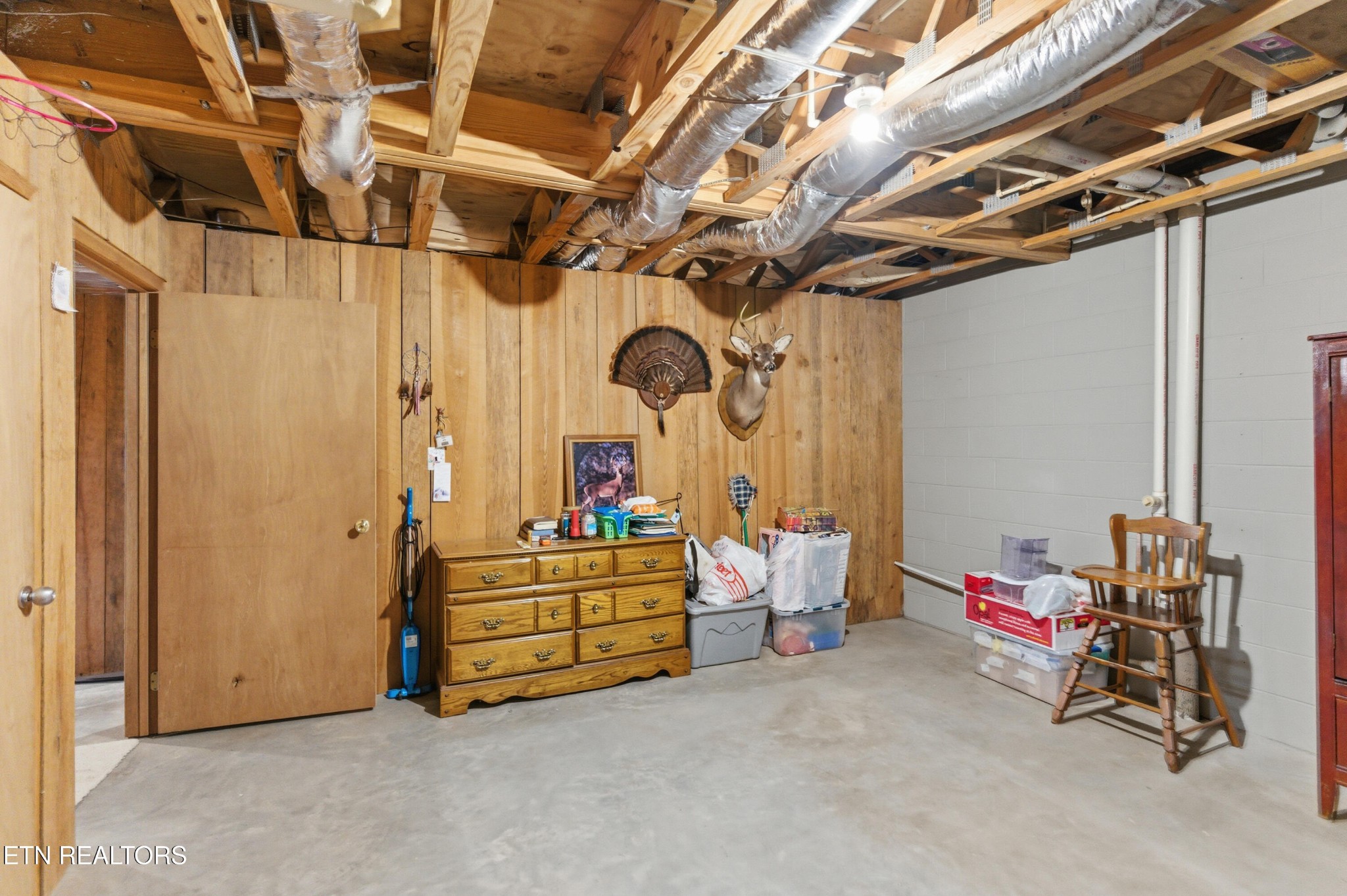 122 Fox Hunter Road Maynardville, TN 37807 - Photo 38 of 60 a view of livingroom with furniture