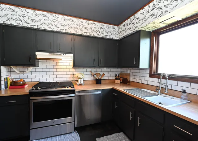 $174,900 | 606 North Monticello Street, Winamac, IN 46996