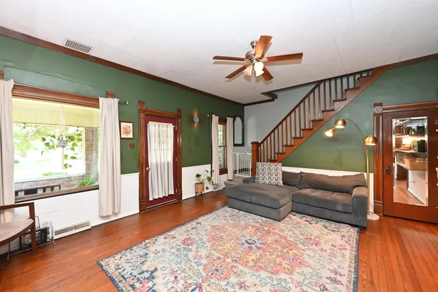 $174,900 | 606 North Monticello Street, Winamac, IN 46996