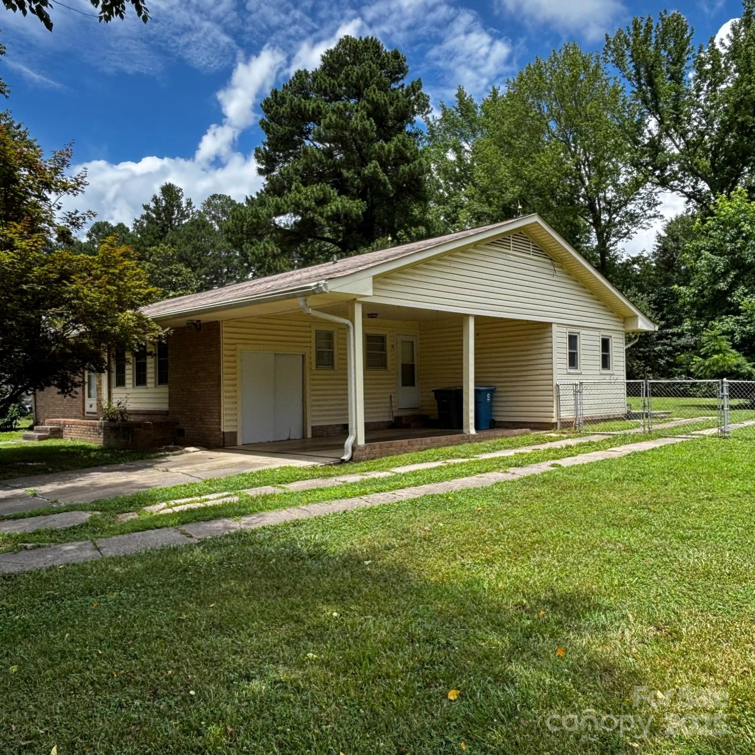 404 Sycamore Road Salisbury, NC 28147 - Photo 2 of 24 Gallery Image 2