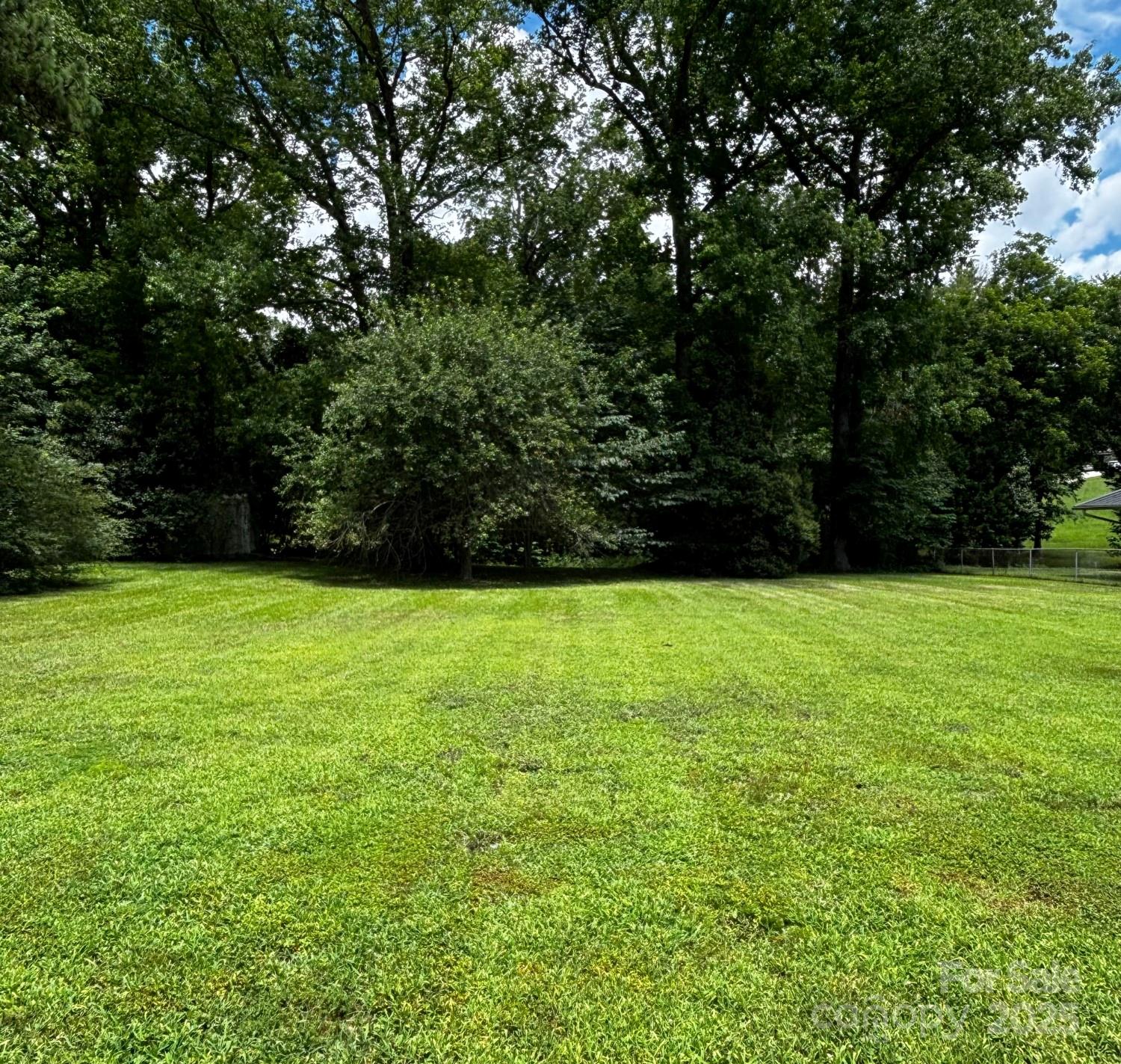404 Sycamore Road Salisbury, NC 28147 - Photo 5 of 24 Gallery Image 5