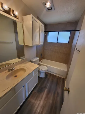 $1,250 | 9840 Ardash Lane, San Antonio, TX 78250