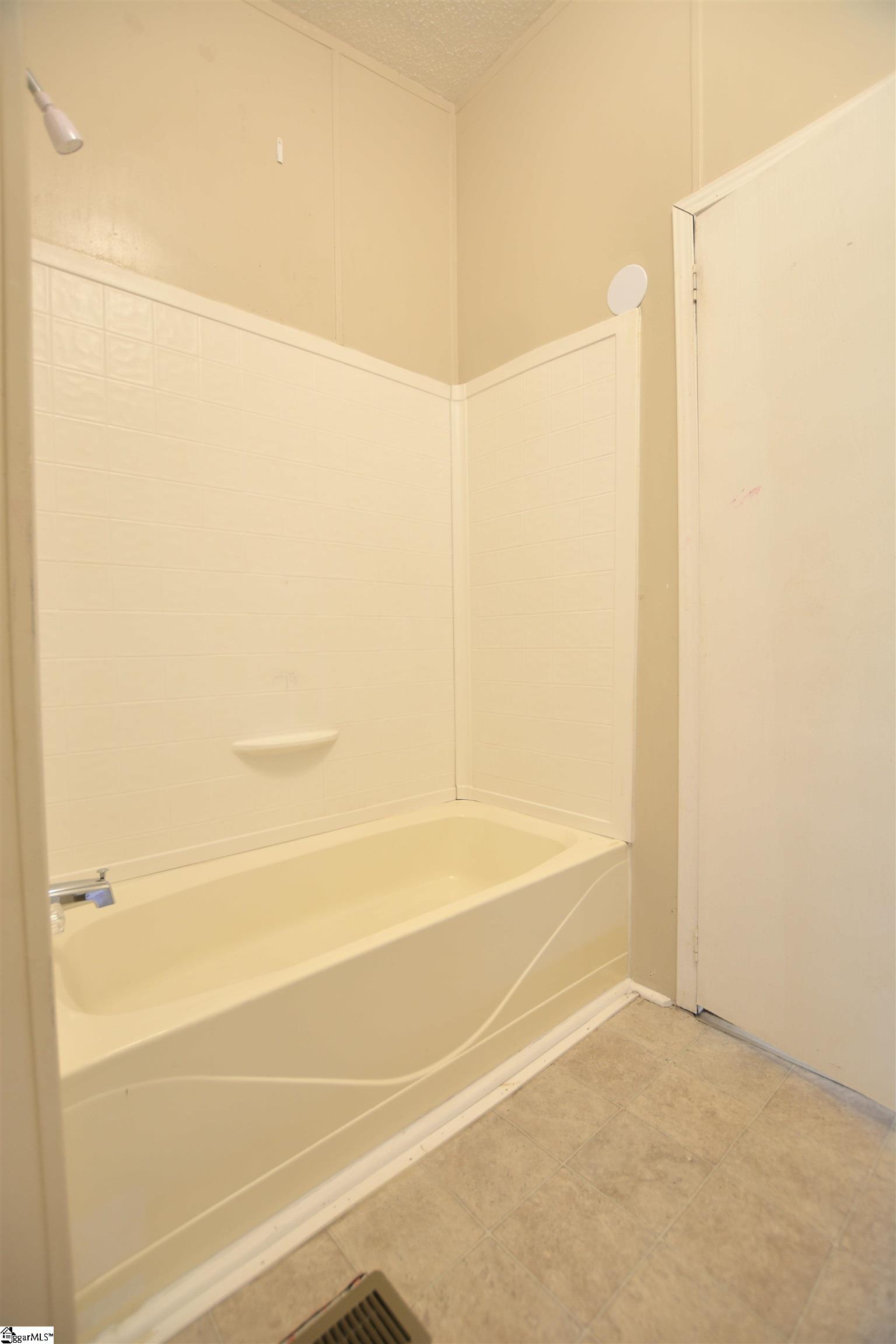 121 Arabian Way Anderson, SC 29626 - Photo 10 of 20 Gallery Image 10
