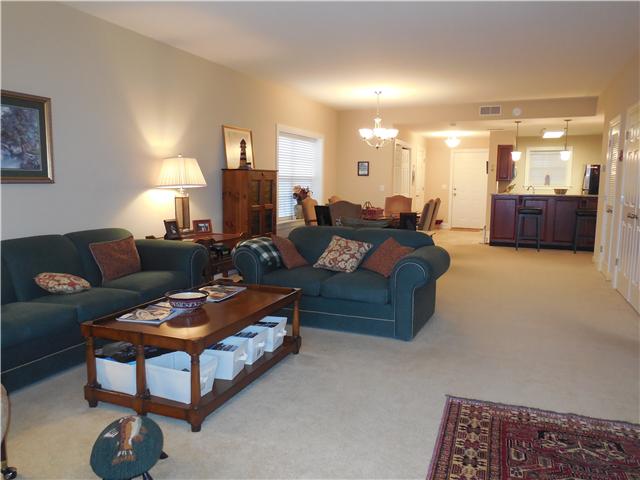 7100 Dale Ridge Road, Unit D4 Lancaster, TN 38569 - Photo 2 of 16 This "open space" from the kitchen bar to the outdoor patio is over 32 feet! What a great area!