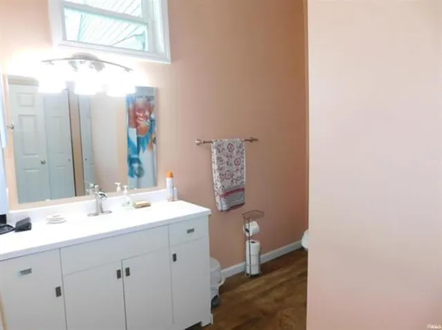 $165,000 | 701 North Cherry Street, Hartford City, IN 47348