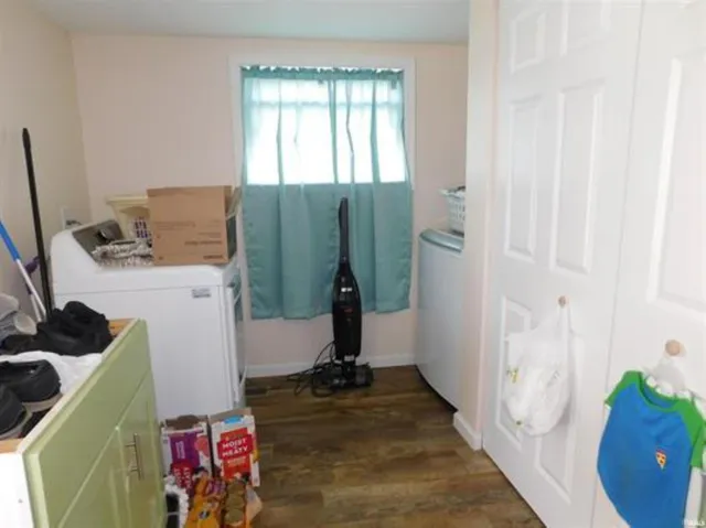 $165,000 | 701 North Cherry Street, Hartford City, IN 47348