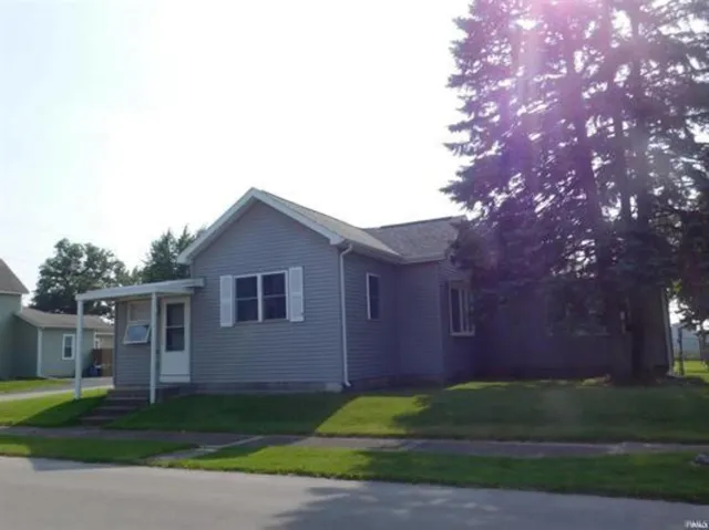 $165,000 | 701 North Cherry Street, Hartford City, IN 47348