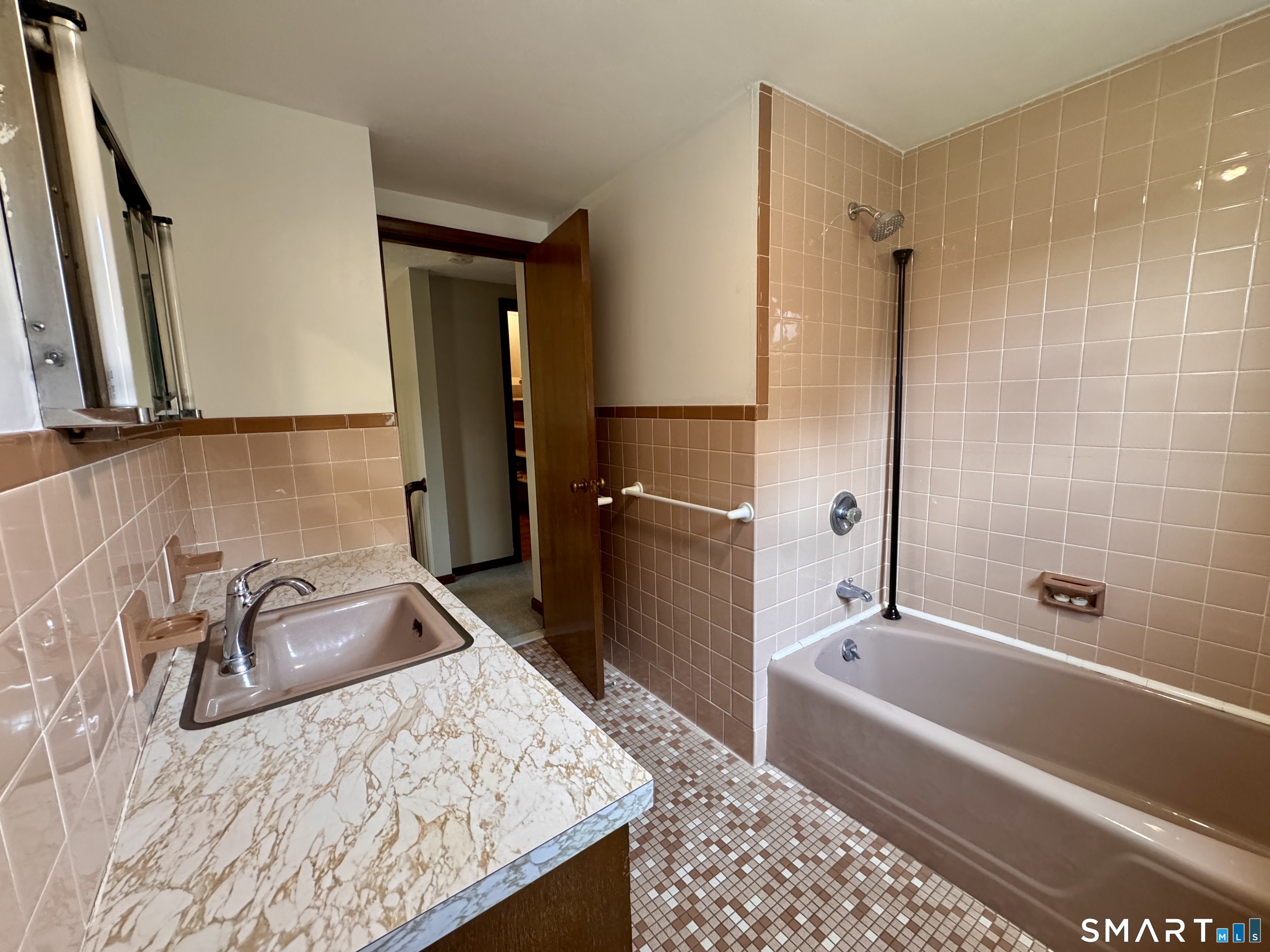 138 Hampden Road Somers, CT 06071 - Photo 27 of 40