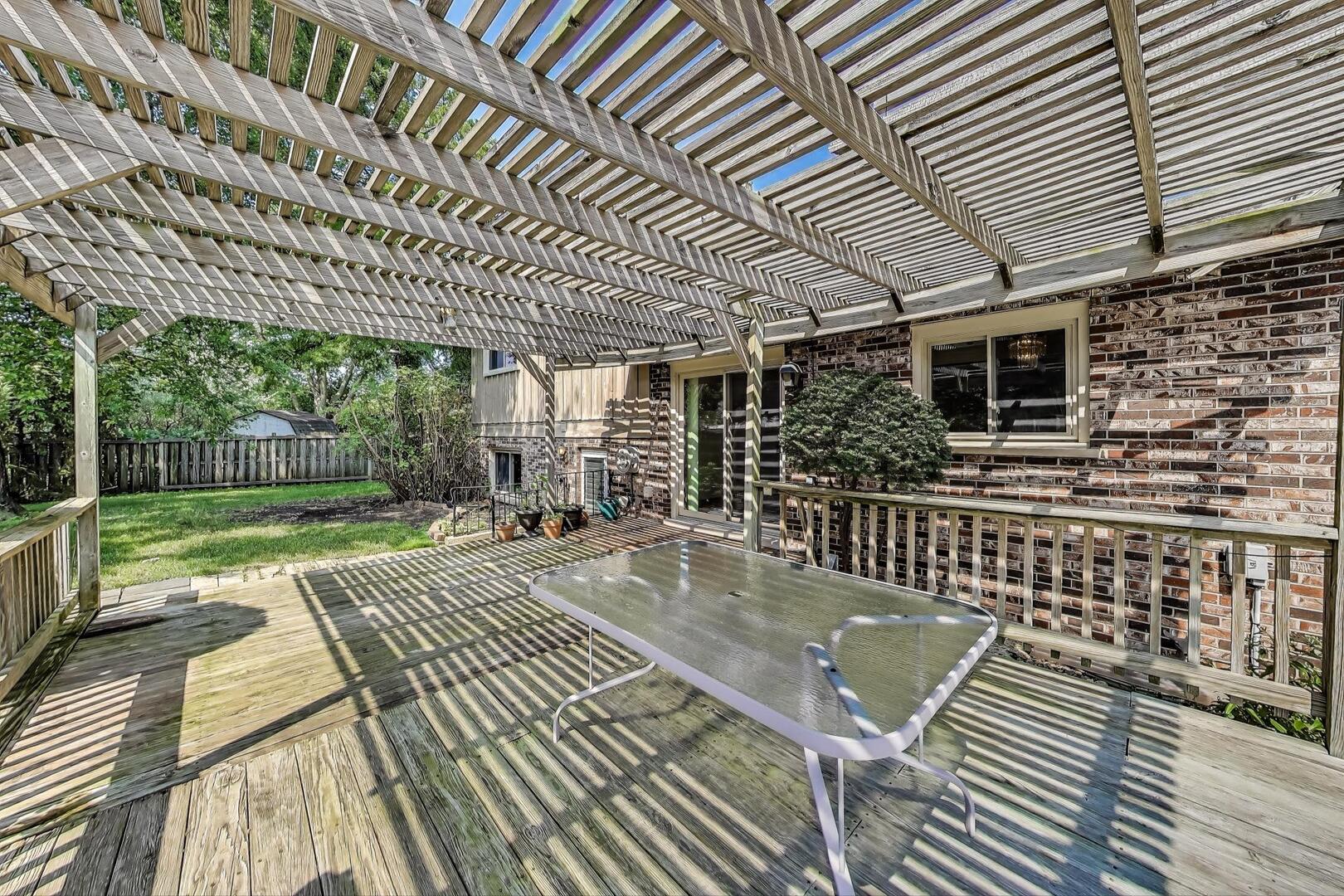 823 Cambridge Row Addison, IL 60101 - Photo 40 of 46