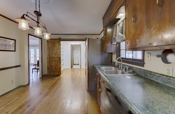$300,000 | 101 Dorchester Lane, St. George, SC 29477