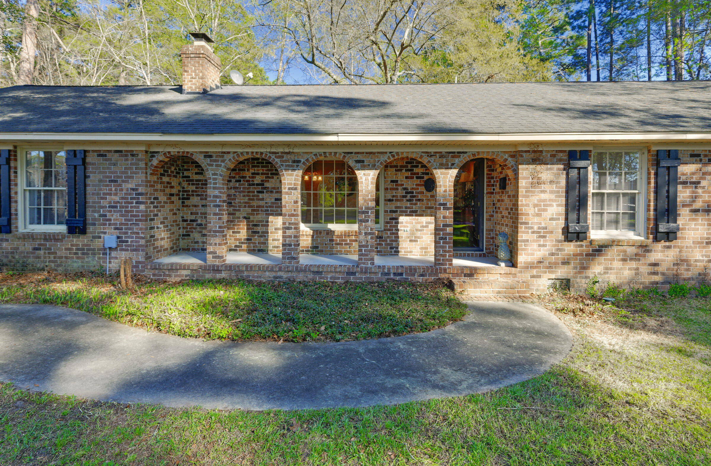 101 Dorchester Lane St. George, SC 29477 - Photo 3 of 52 1