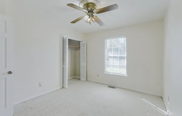 $300,000 | 101 Dorchester Lane, St. George, SC 29477