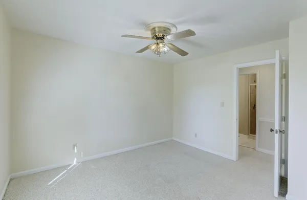 $300,000 | 101 Dorchester Lane, St. George, SC 29477