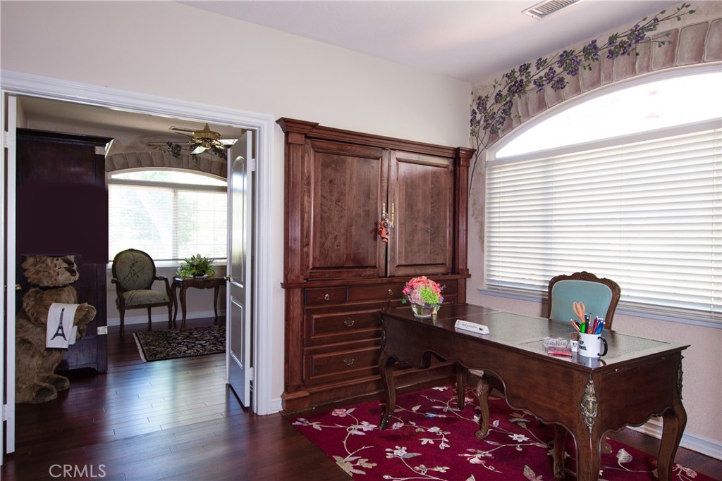 7361 Via Vista Riverside, CA 92506 - Photo 7 of 34 a living room with furniture and wooden floor