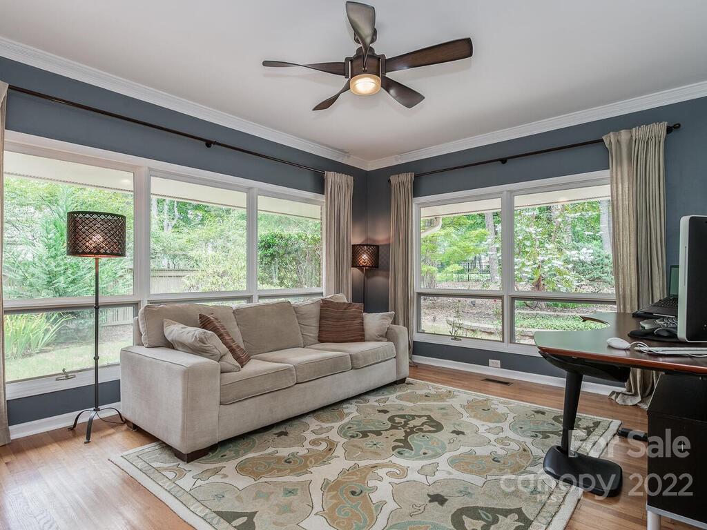 5 Sunrise Point Road Lake Wylie, SC 29710 - Photo 12 of 31 Gallery Image 12