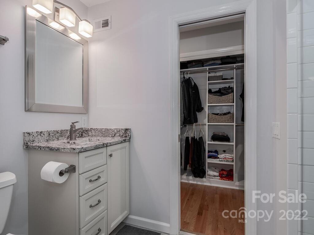 5 Sunrise Point Road Lake Wylie, SC 29710 - Photo 20 of 31 Gallery Image 20