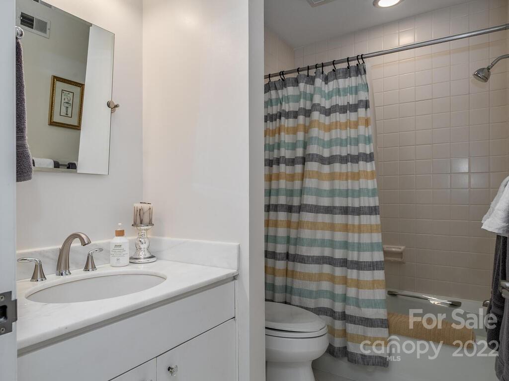 5 Sunrise Point Road Lake Wylie, SC 29710 - Photo 22 of 31 Gallery Image 22