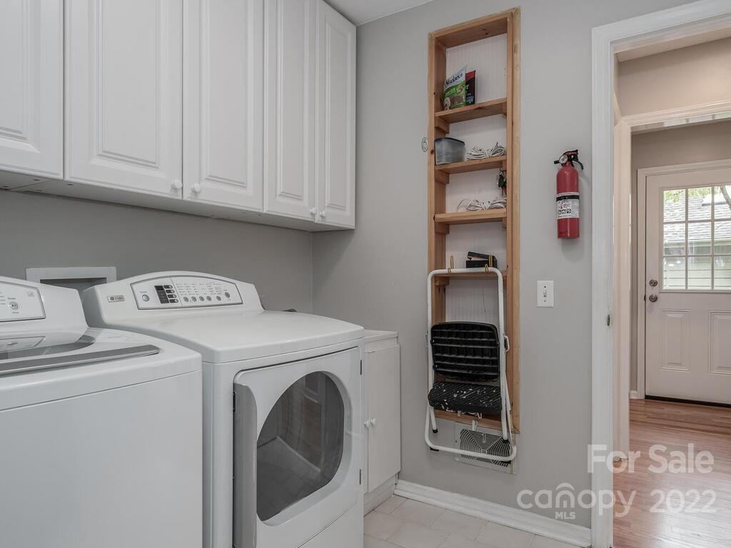 5 Sunrise Point Road Lake Wylie, SC 29710 - Photo 24 of 31 Gallery Image 24