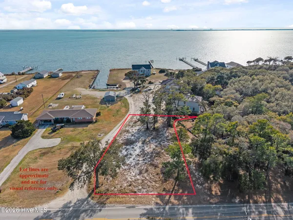 $279,000 | 506 Island Road, Harkers Island, NC 28531