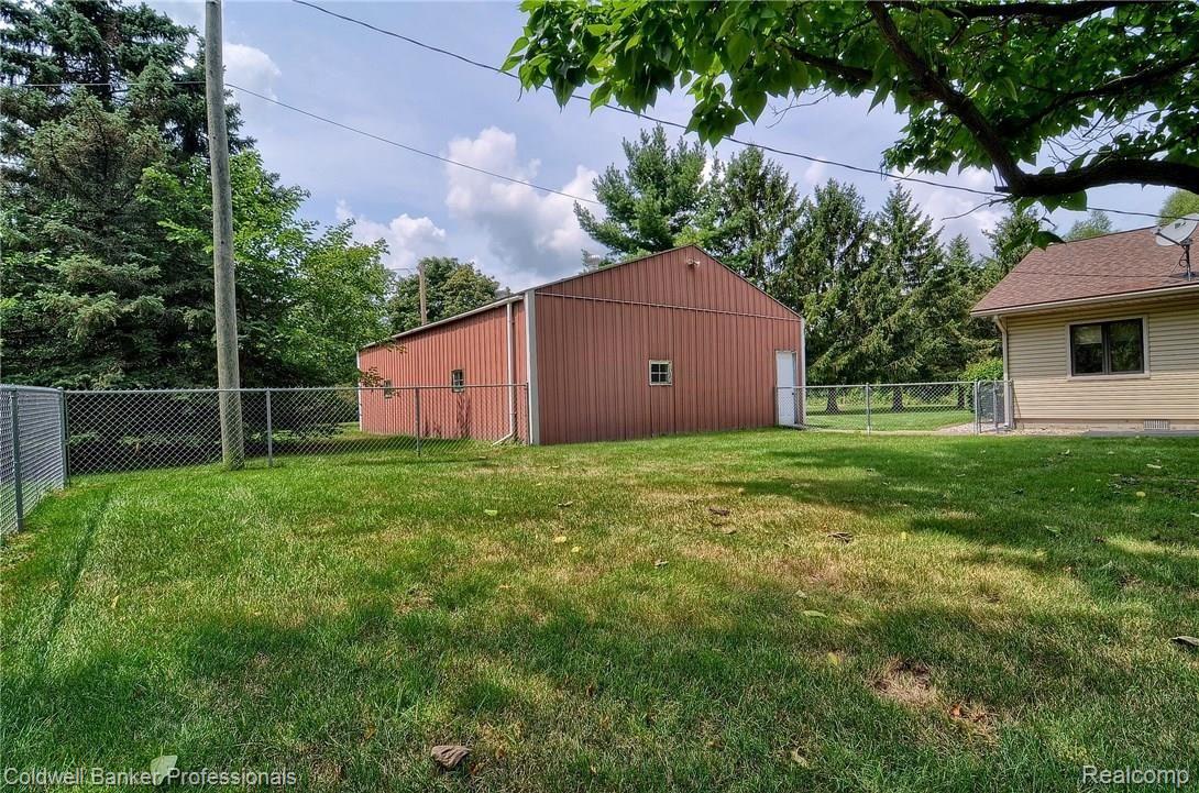 25452 Johns Road South Lyon, MI 48178 - Photo 28 of 34 028-Barn_2nd_View.jpg