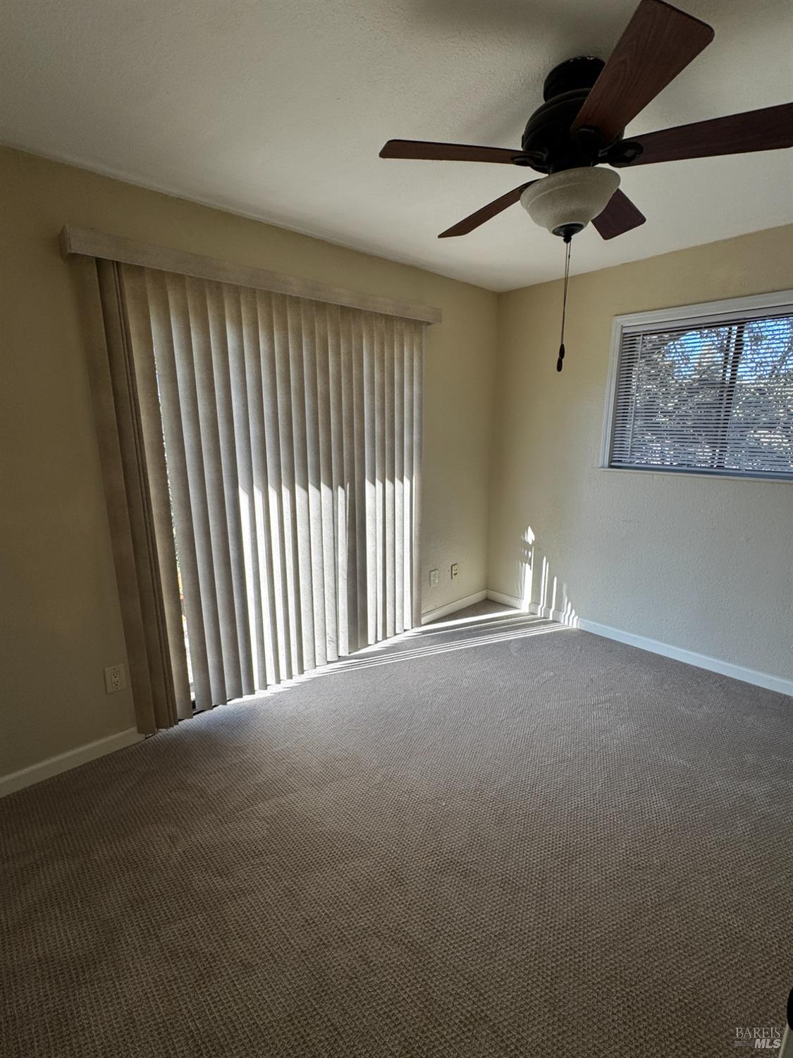 1435 Monterey Drive Santa Rosa, CA 95405 - Photo 12 of 21 Bedroom 3