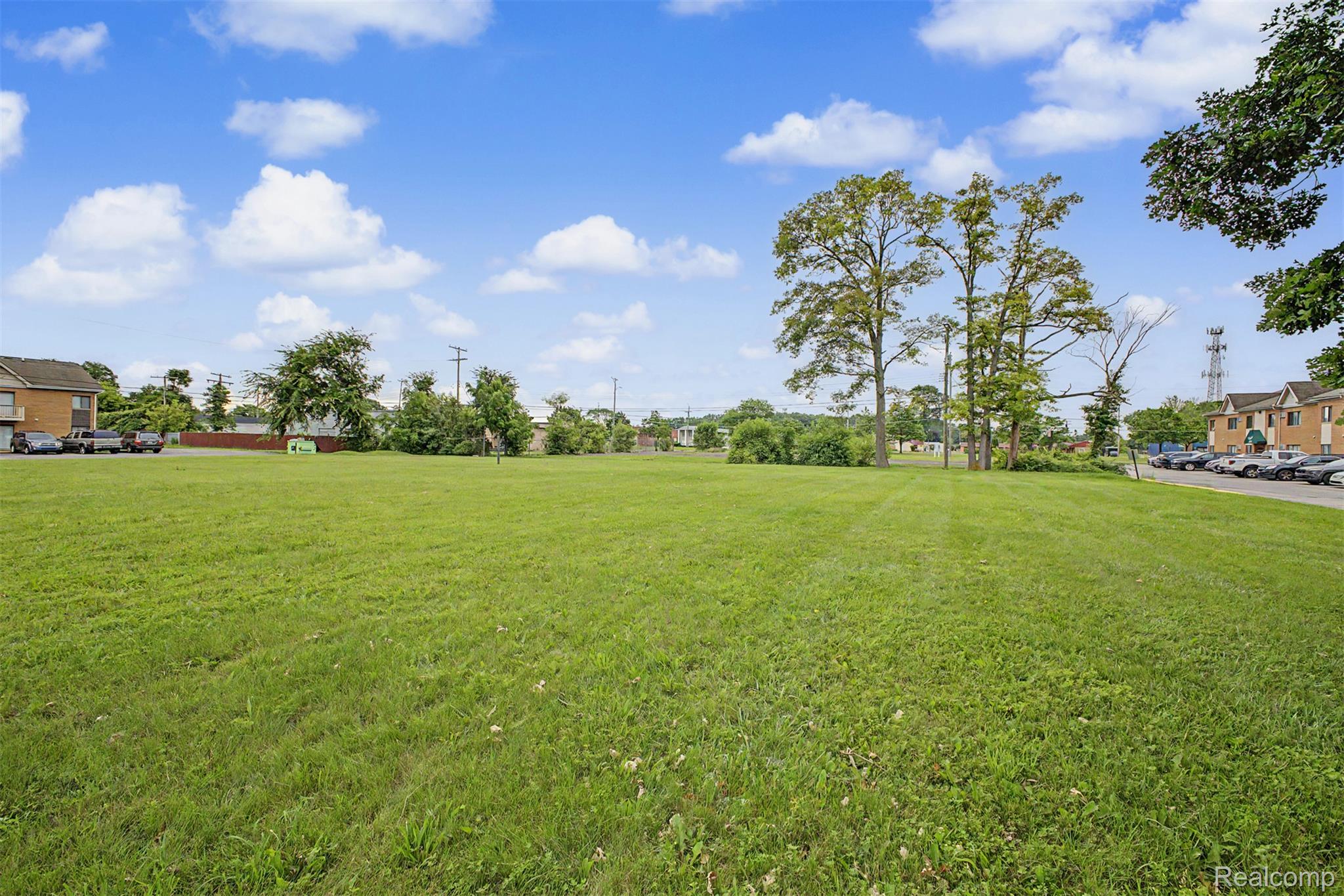 26156 Michigan Avenue Inkster, MI 48141 - Photo 12 of 18 07.jpg